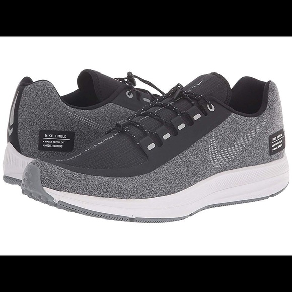 nike zoom run utility